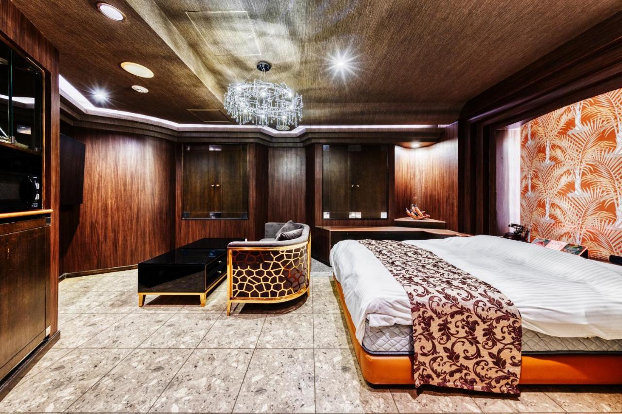 Hotel Artia Dinosaur Machida -Adult Only Kamiseya Extérieur photo